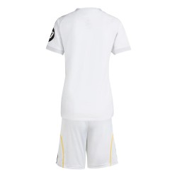 Kit local del Real Madrid 2025/26 para niño Kit local del Real Madrid 2025/26 para niño